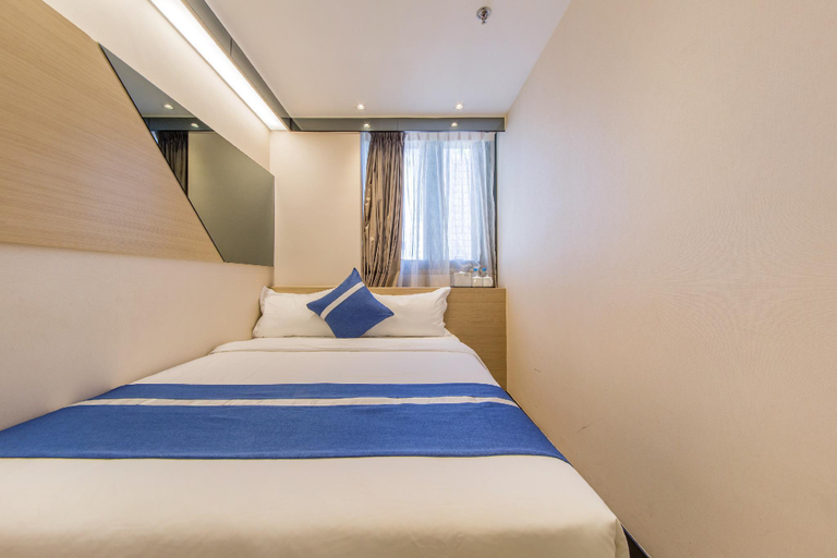 Bedroom 14
