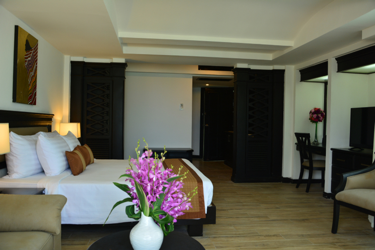 Bedroom 8