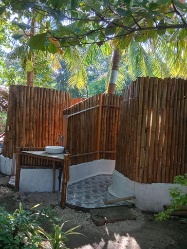 Others 2, Georgia's Neverland Hostel, Daanbantayan