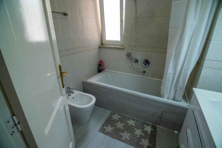 Bathroom 2, Julia Apartment, Santa Cruz de Tenerife
