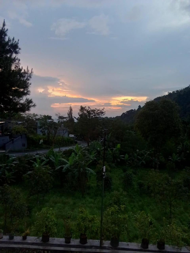 Exterior & Views 4, Hotel Nur Cahaya Syariah, Probolinggo