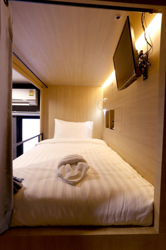 Bedroom 8
