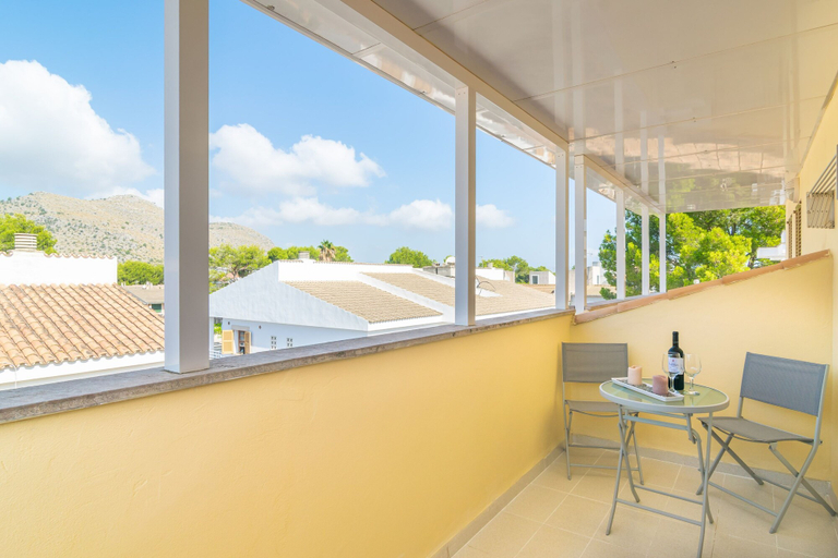 Room 5, Llepol in Alc dia With 1 Bedrooms and 1 Bathrooms, Baleares