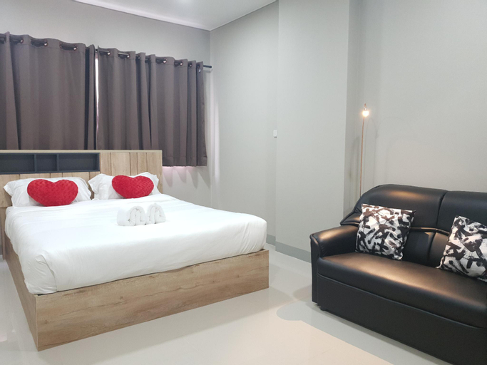 Bedroom 6