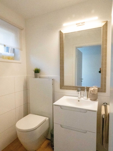 Bedroom 3, Exclusive Unterkunft in 15min bis Hallenstadion - Zurich City - Flughafen ZH, Dielsdorf