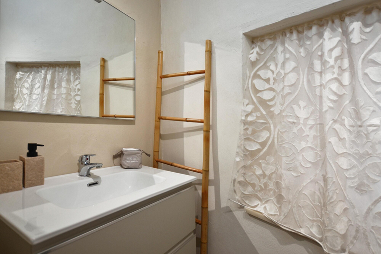 Room 4, Casina Di Giada in Siena, Siena