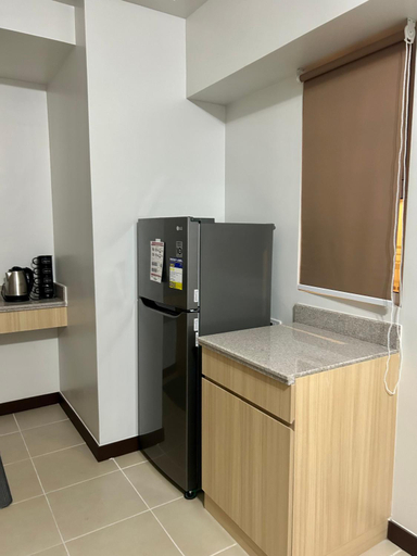 Others 5, The Atherton, Parañaque