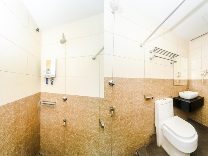 Bathroom, Bay Hotel, Lahad Datu