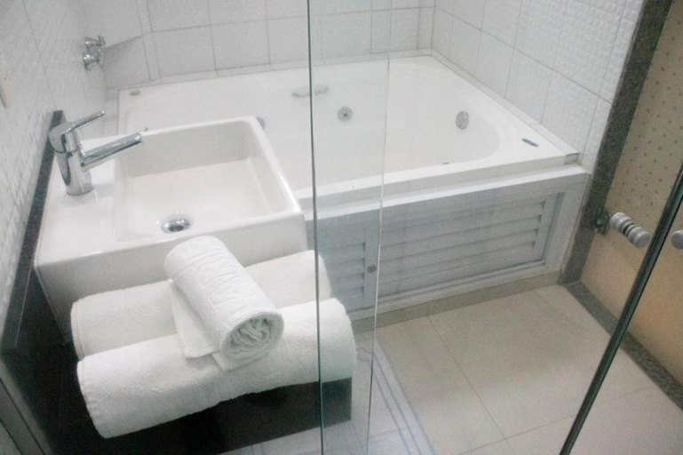 Bathroom 3, Polar Rio Hotel, São Paulo