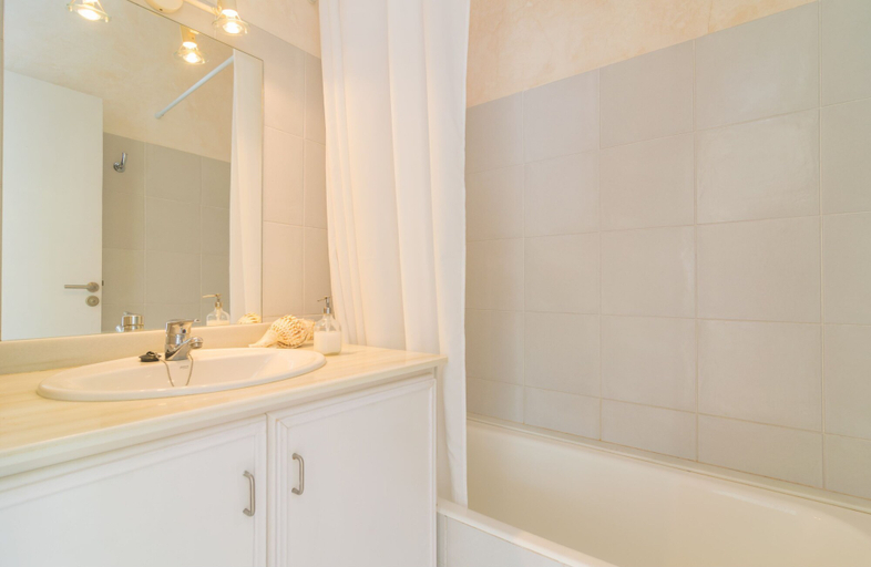 Room 4, Viterbo in Mallorca With 3 Bedrooms and 3 Bathrooms, Baleares