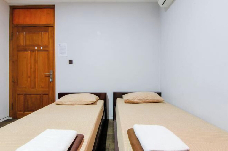 Bedroom 25