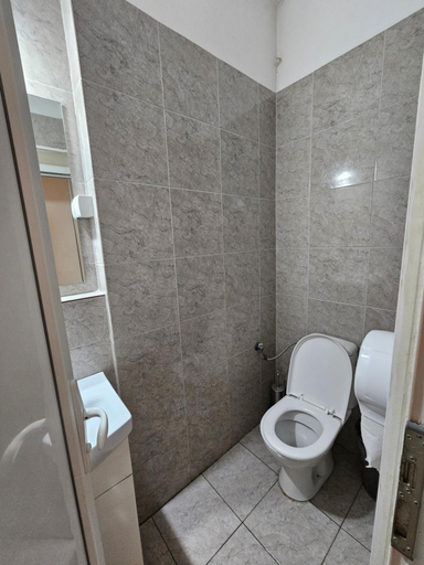 Bathroom, Traveling Theater, Belgrade