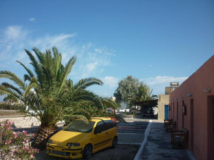 Others 5, Agios Antonios, South Aegean