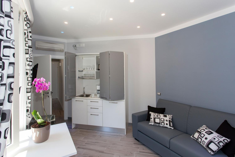 Others 5, Amalfi Apartments Design centro storico, Salerno
