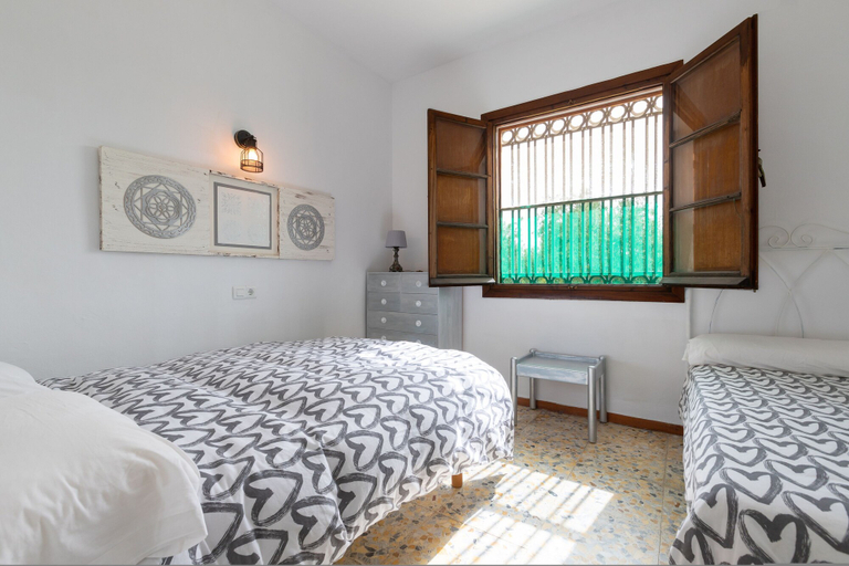 Room 5, Almarchada 38 in Mijas, Málaga