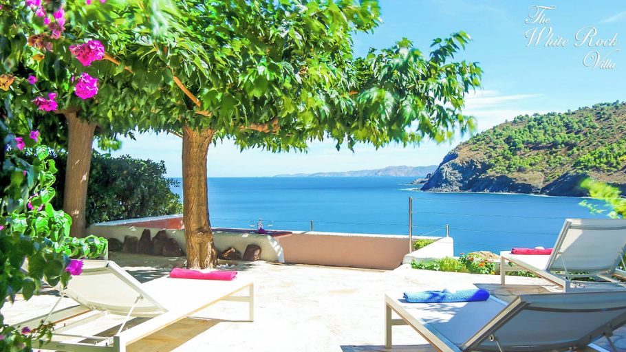 Others 2, White Rock Villa With Breathtaking Views and Pool, Girona