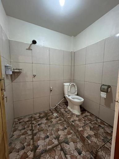 Bathroom 3