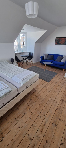 Others 2, Korsør Room, Slagelse