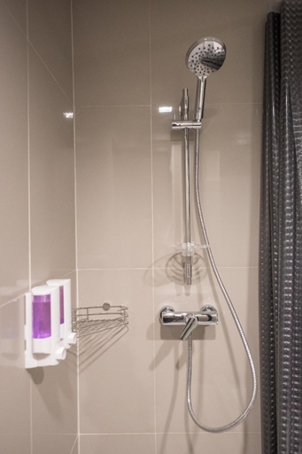 Bathroom 4