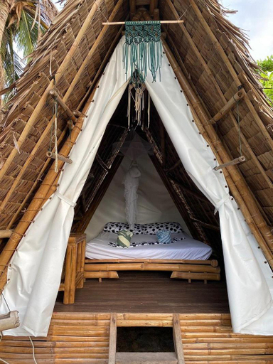 Bedroom 2, Georgia's Neverland Hostel, Daanbantayan