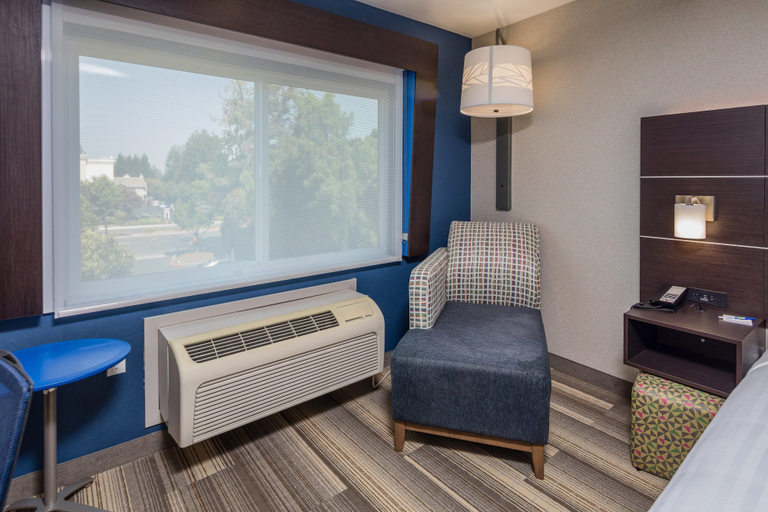 Bedroom 4, Holiday Inn Express SUNNYVALE - SILICON VALLEY by IHG, Santa Clara