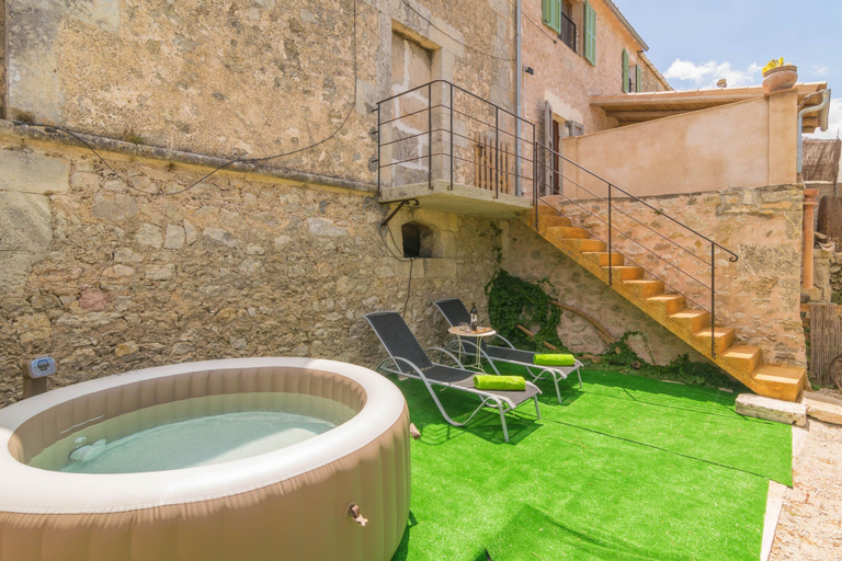 Room 2, Son Banus in Manacor, Baleares