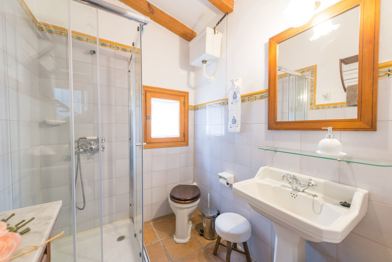 Bathroom 3, S Olivaret Fornalutx, Baleares