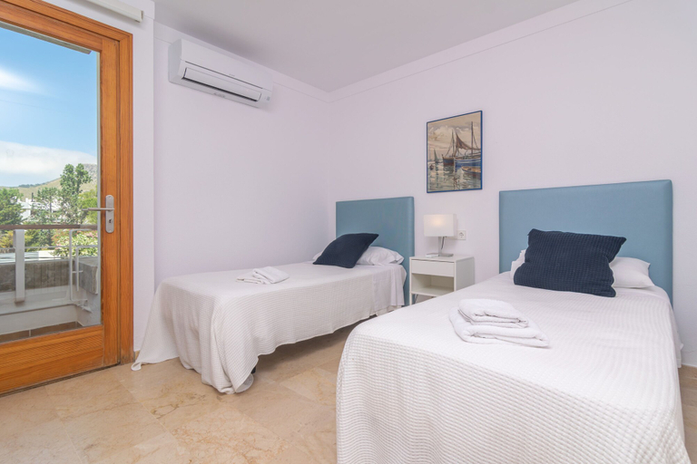 Bedroom 4, Ed Bellveure 2 A in Port de Pollen a, Baleares