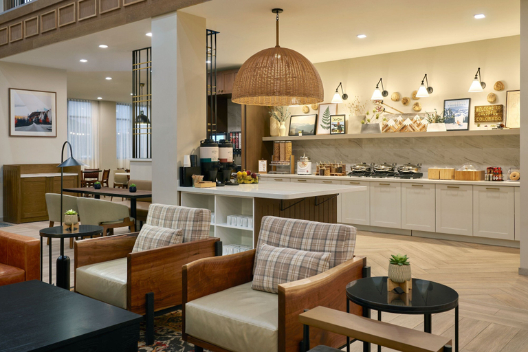 Food & Drinks 5, SpringHill Suites by Marriott Avon Vail Valley, Eagle