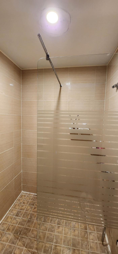 Bathroom 4, Mizo Hotel, Jung