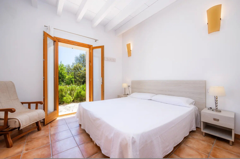 Room 5, S Hort De Sa Bagura - Es Tarongers, Baleares