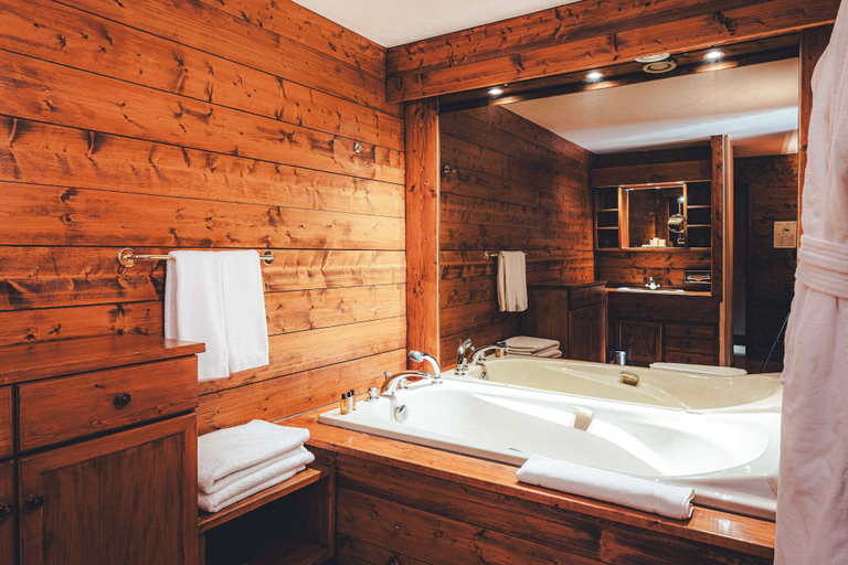 Bathroom 4, Hotel Mont Vallon Meribel, Savoie