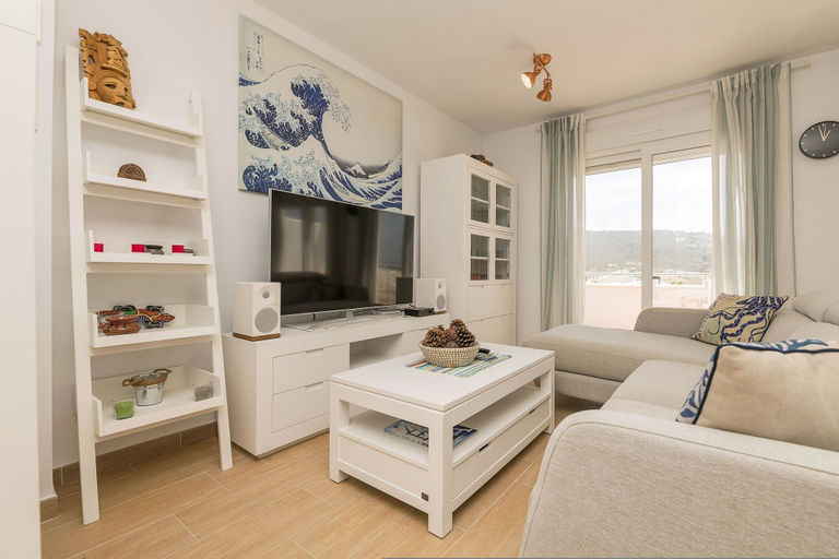 Room 2, Mirador Del Estrecho, Cádiz