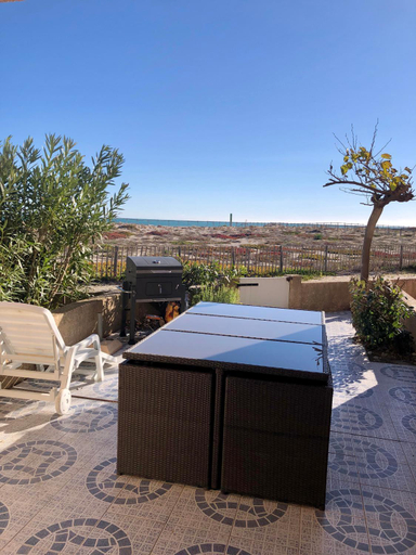 Others 5, Barcaresa-VILLA SUR LE SABLE VUE MER PANORAMIQUE PISCINE CLIM WIFI, Pyrénées-Orientales