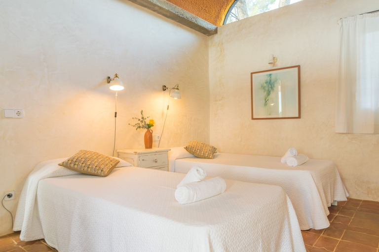 Room 3, Viterbo in Mallorca With 3 Bedrooms and 3 Bathrooms, Baleares