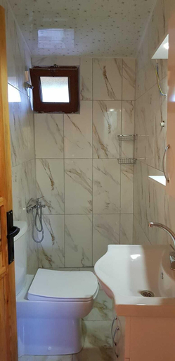 Bathroom 3, Hergül Holiday Village, Alanya