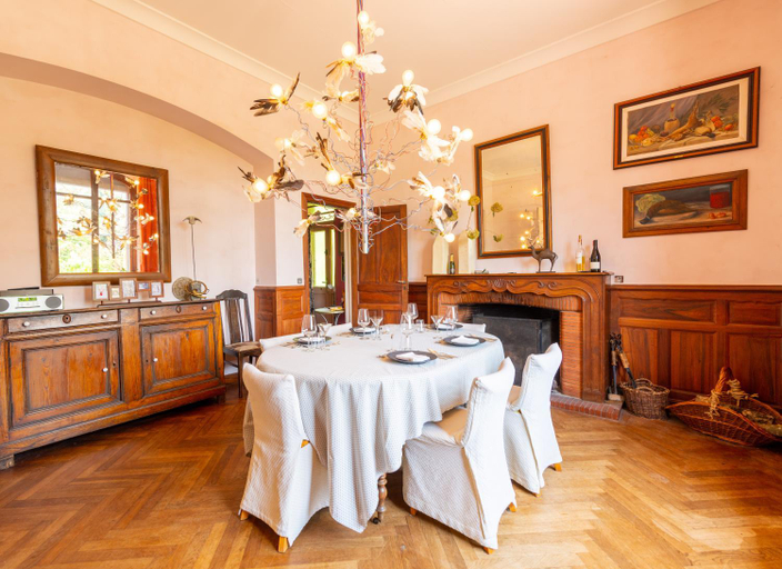 Food & Drinks, DEMEURE BERGAMOTE de FONTIERS, Aude