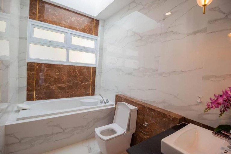 Bathroom 4, Yellow Honey Pool Villa, Pattaya