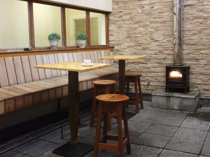 Others 3, Coachmans Townhouse Hotel