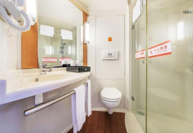 Bathroom 1, Dongguan Qingxi E Hotel, Dongguan
