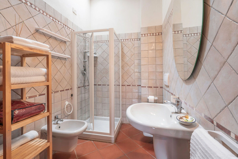 Bathroom 4, La Tesa Country House S. Gimignano, Siena