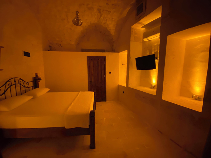 Bedroom 3, Efruzhan Hotel, Merkez