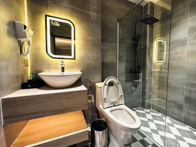 Bathroom 4, Phuoc Hung 3, Vĩnh Long