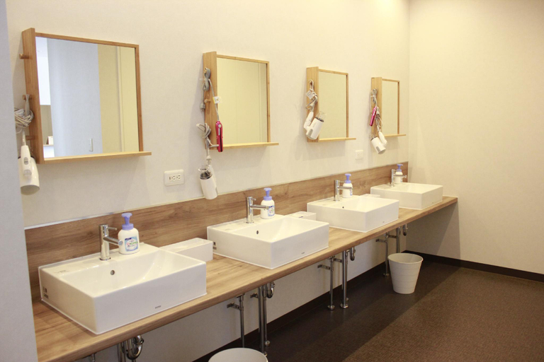 Bathroom 5, MEZAME HOSTEL, Nagasaki
