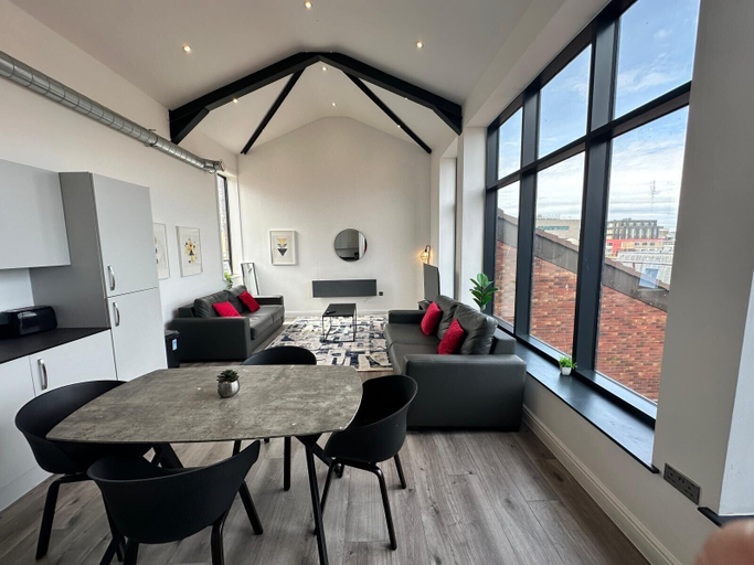 Others 5, Dale Street Liverpool By Beehosting, Sefton