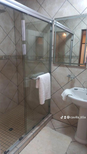 Others 4, Cavilla Lodge, Sedibeng
