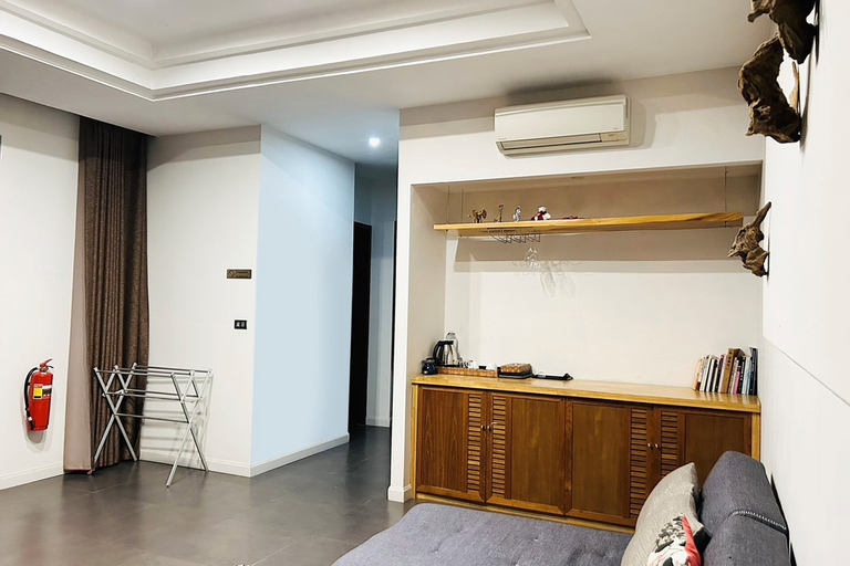 Dining Room 4