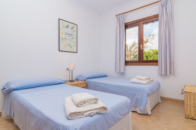 Room 3, Pleta De Bonany in Vilafranca de Bonany, Baleares