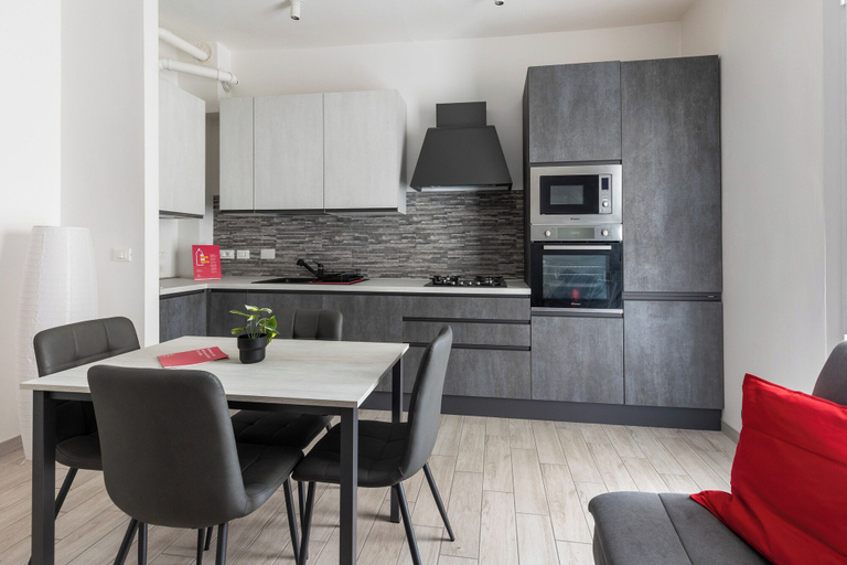 Others 5, Modern apartment in Bologna, Bologna