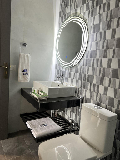 Bathroom 2, VivaPines, Rawalpindi